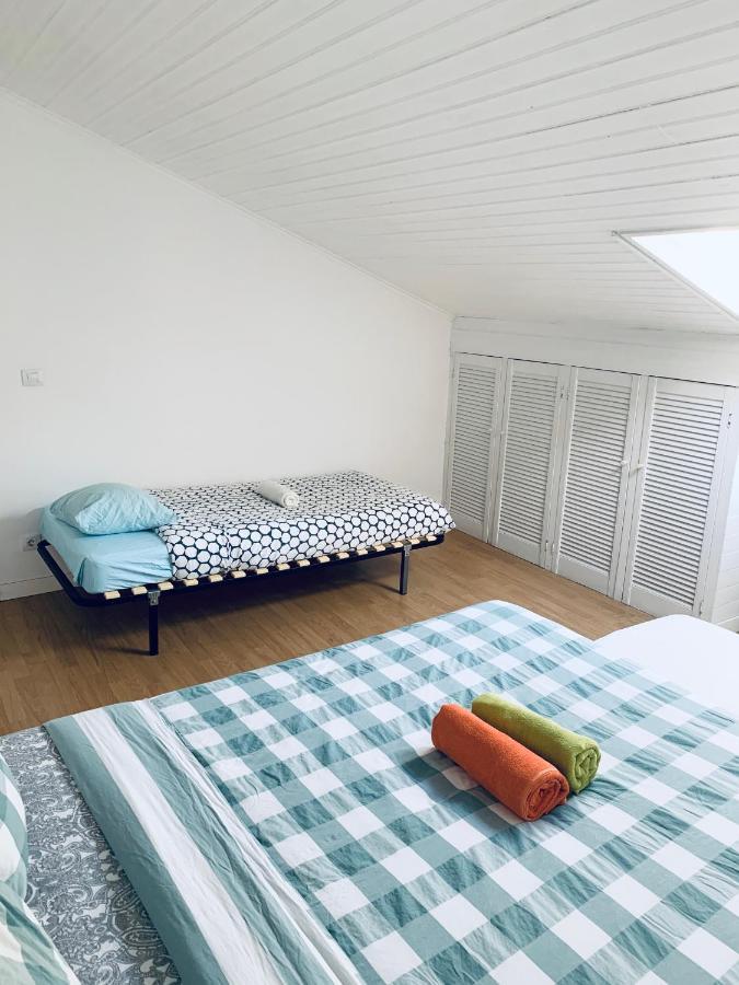 Restelo House Shared Appartment Algés Eksteriør billede