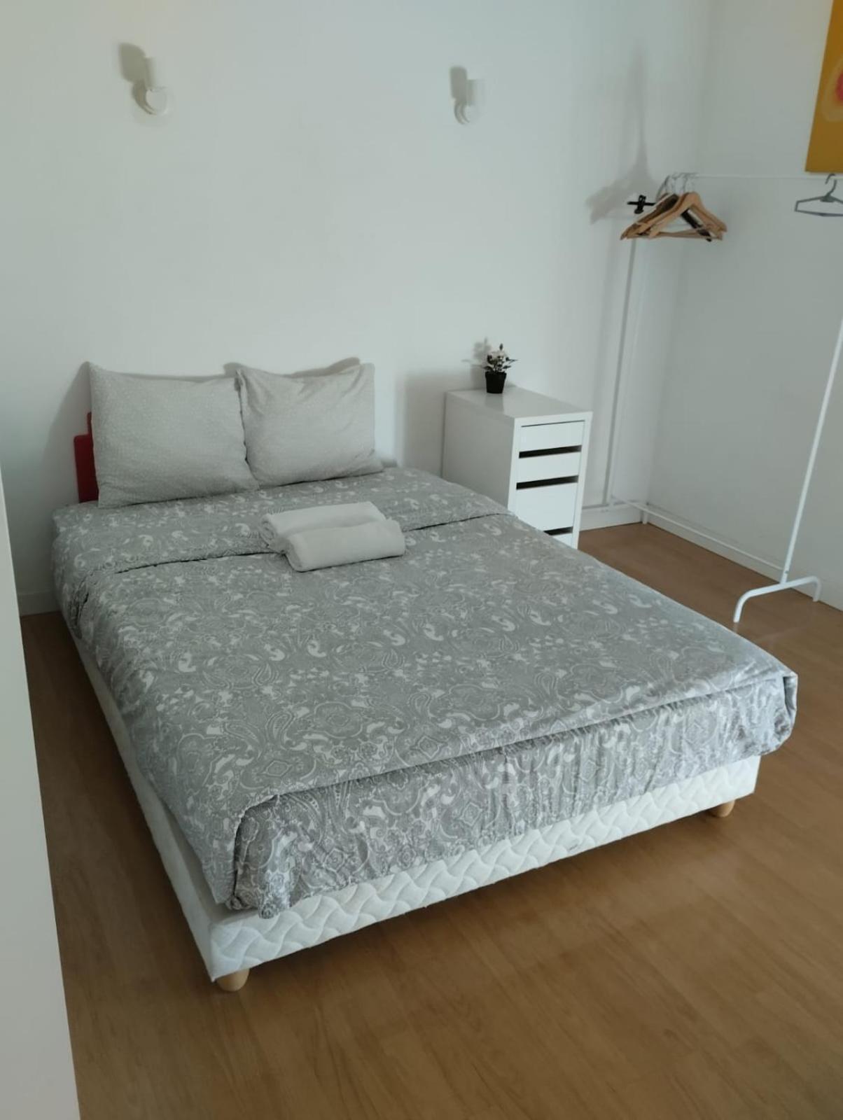 Restelo House Shared Appartment Algés Eksteriør billede